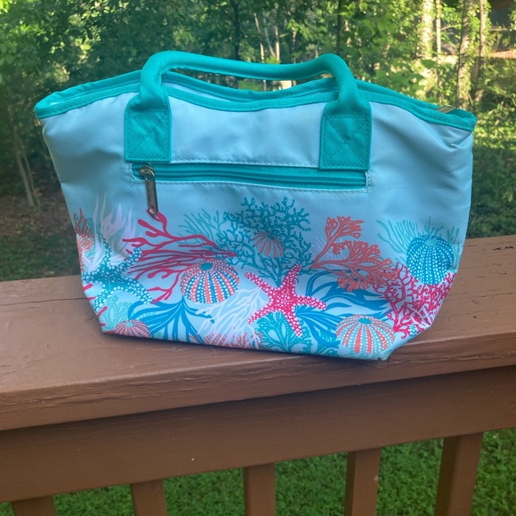 Tupperware ocean theme lunchbox - Picture 2 of 7